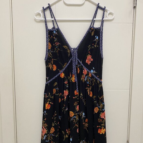 Band of gypsies Black Floral Mini Dress - Picture 1 of 5
